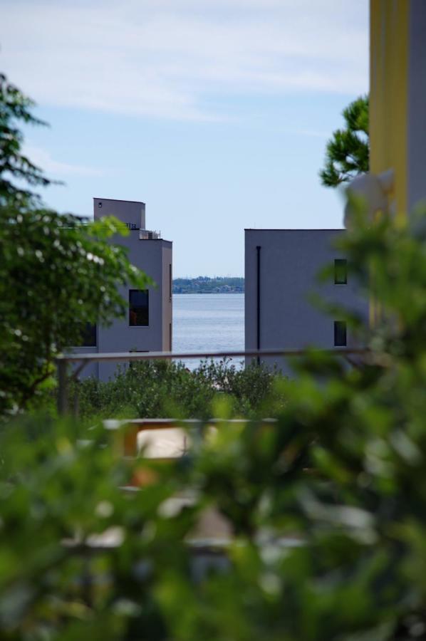 Apartment Nada Vir Exterior photo